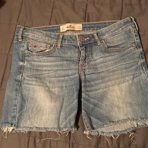 Hollister Jean shorts, size 29